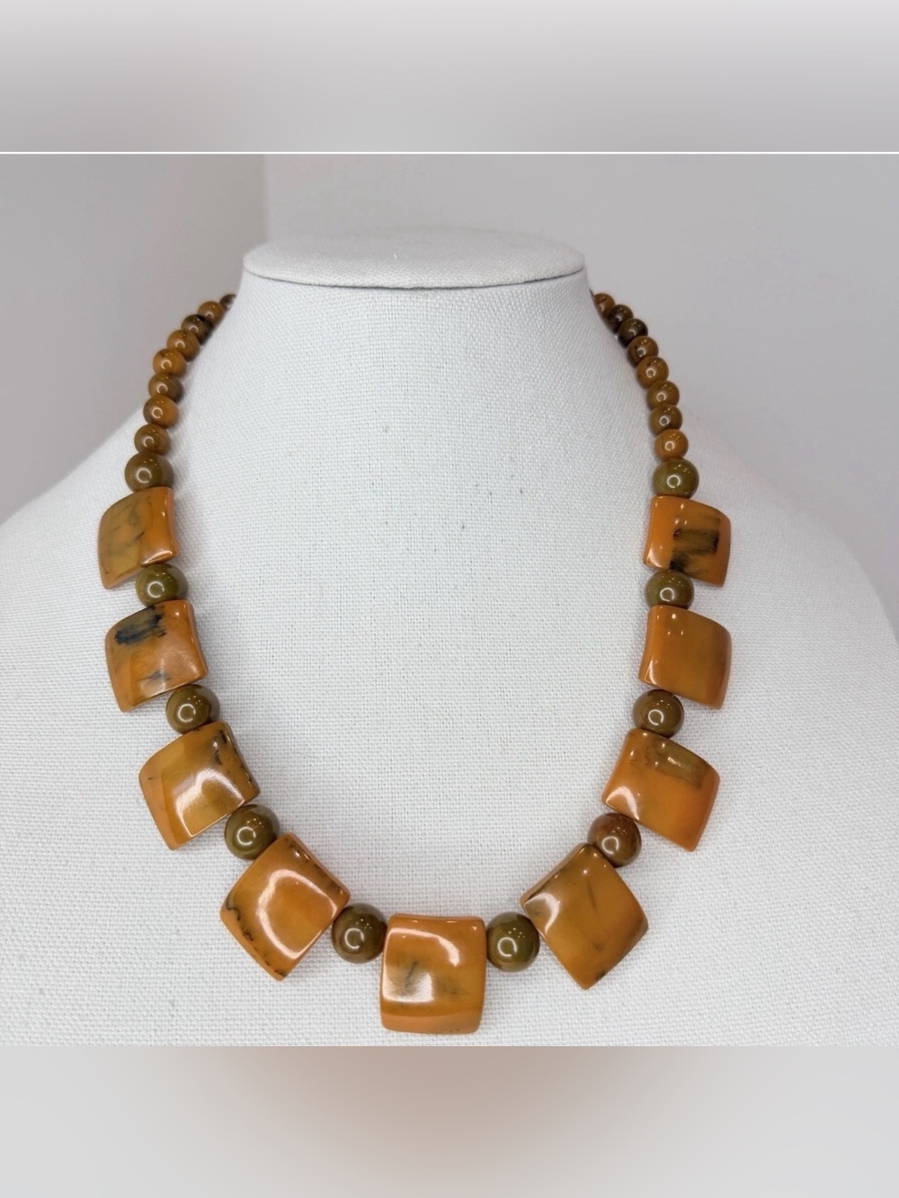 Vintage Butterscotch Tested Bakelite Bead Necklace 21” Art Deco Chunky Retro MCM